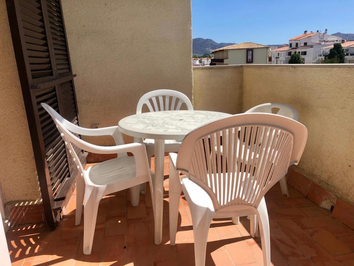 Port Sotavent 2C - Apartamento En La Marina De Empuriabrava - Piscina Comunitaria, - Parking - Vistas Al Canal - Cerca Centro Y Playa Εξωτερικό φωτογραφία